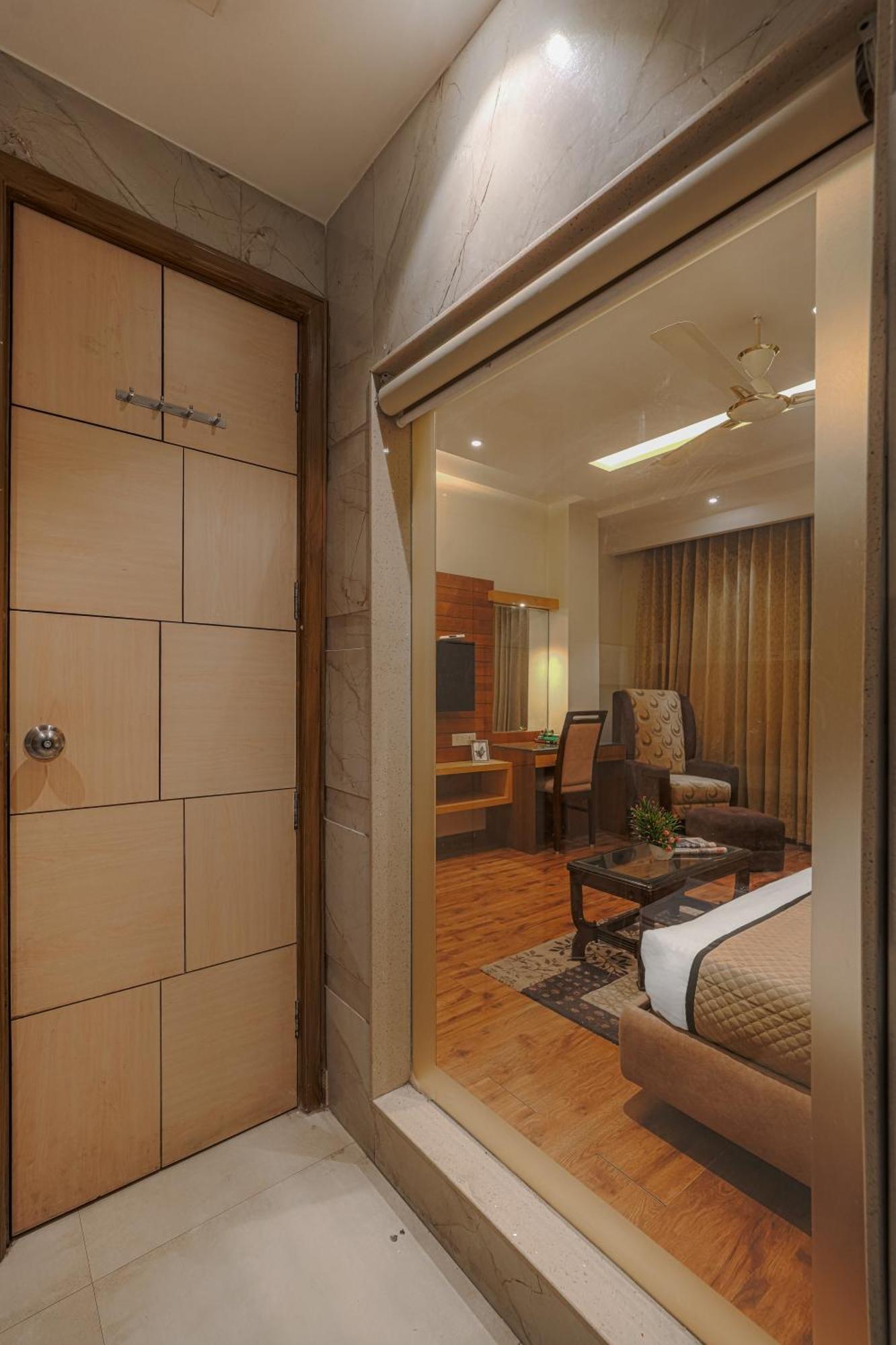 Csjs Inn Hotel Amritsar Bagian luar foto