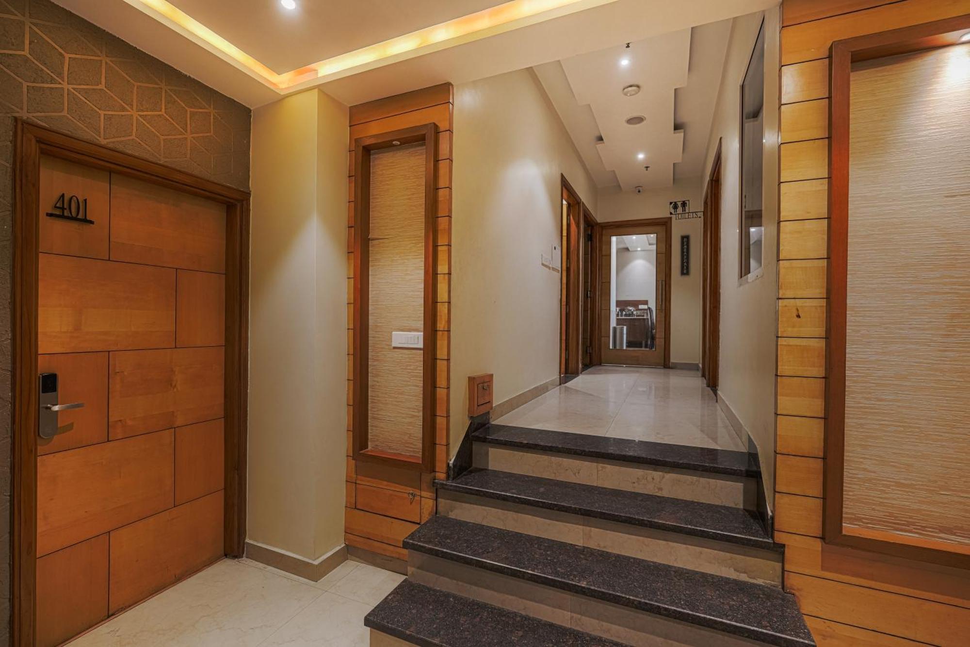 Csjs Inn Hotel Amritsar Bagian luar foto