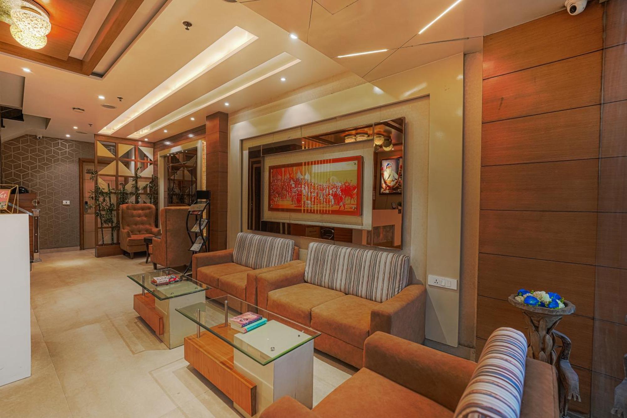 Csjs Inn Hotel Amritsar Bagian luar foto