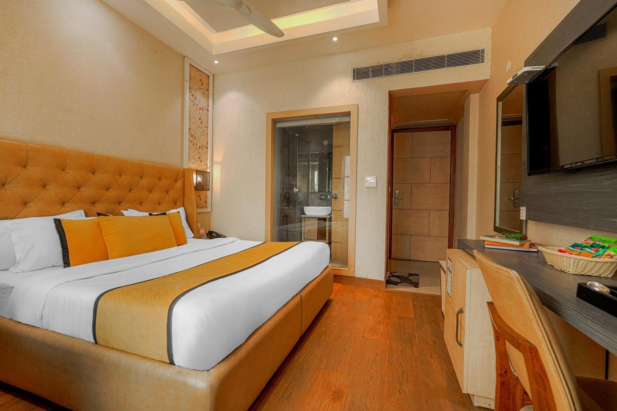 Csjs Inn Hotel Amritsar Bagian luar foto