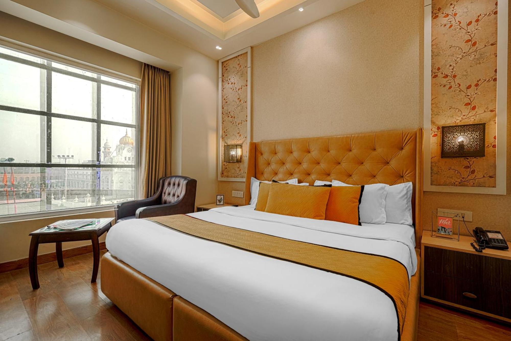 Csjs Inn Hotel Amritsar Bagian luar foto