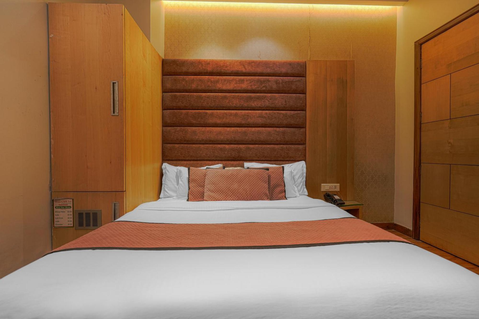Csjs Inn Hotel Amritsar Bagian luar foto