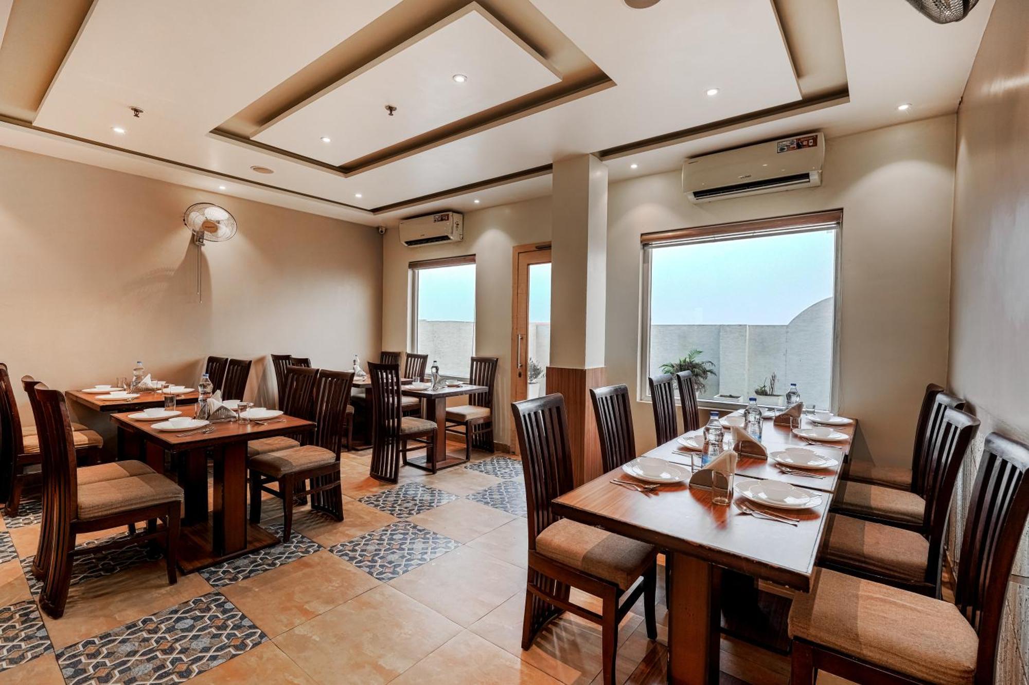 Csjs Inn Hotel Amritsar Bagian luar foto