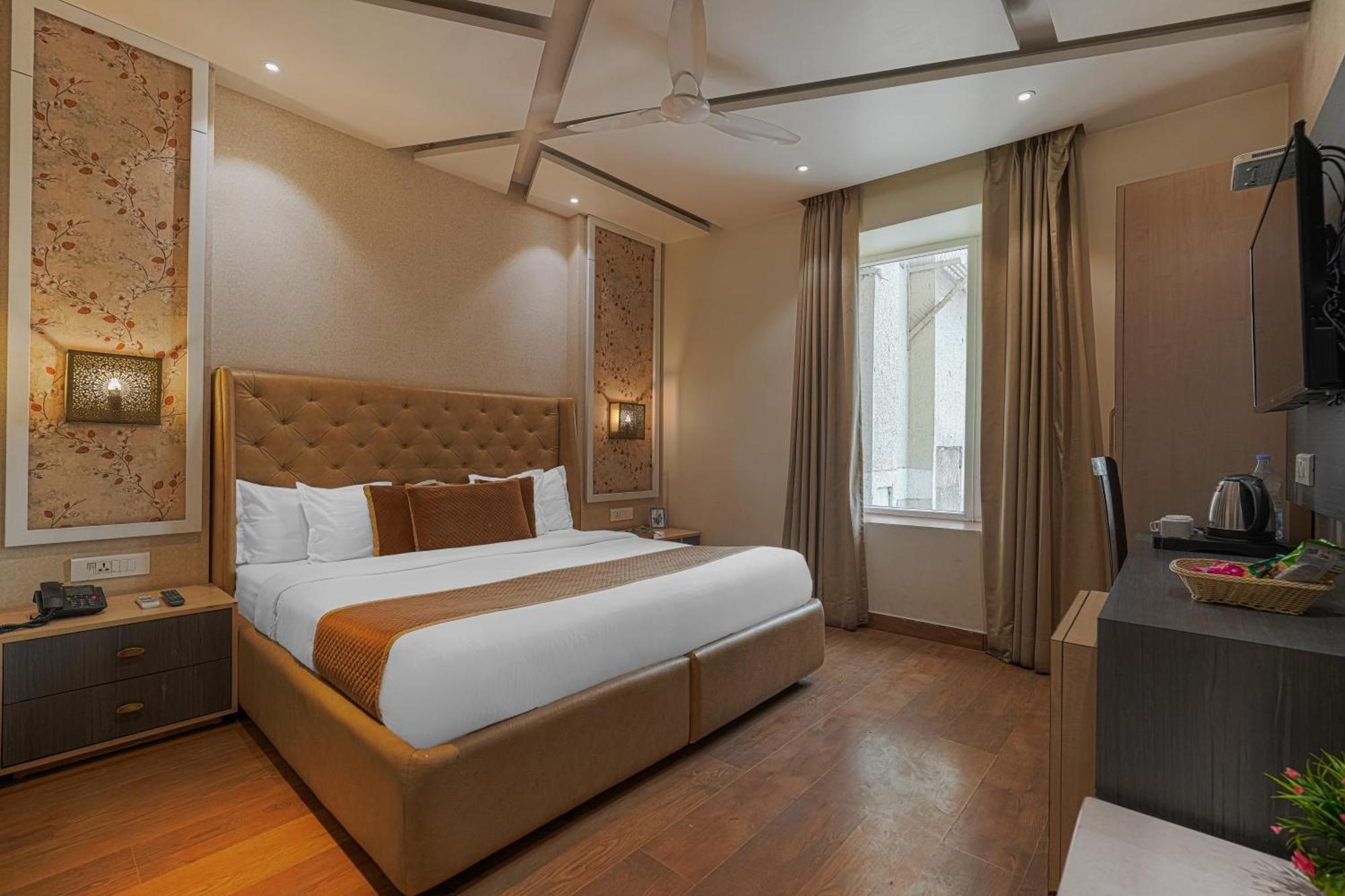 Csjs Inn Hotel Amritsar Bagian luar foto