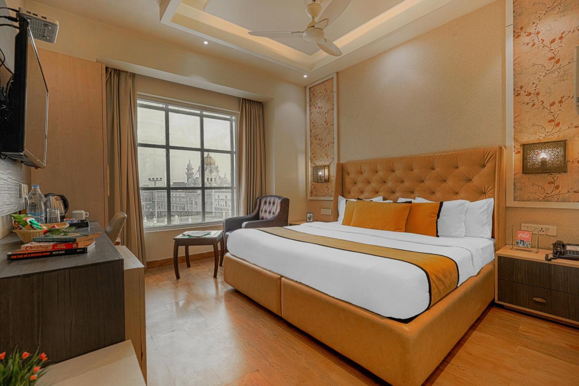 Csjs Inn Hotel Amritsar Bagian luar foto