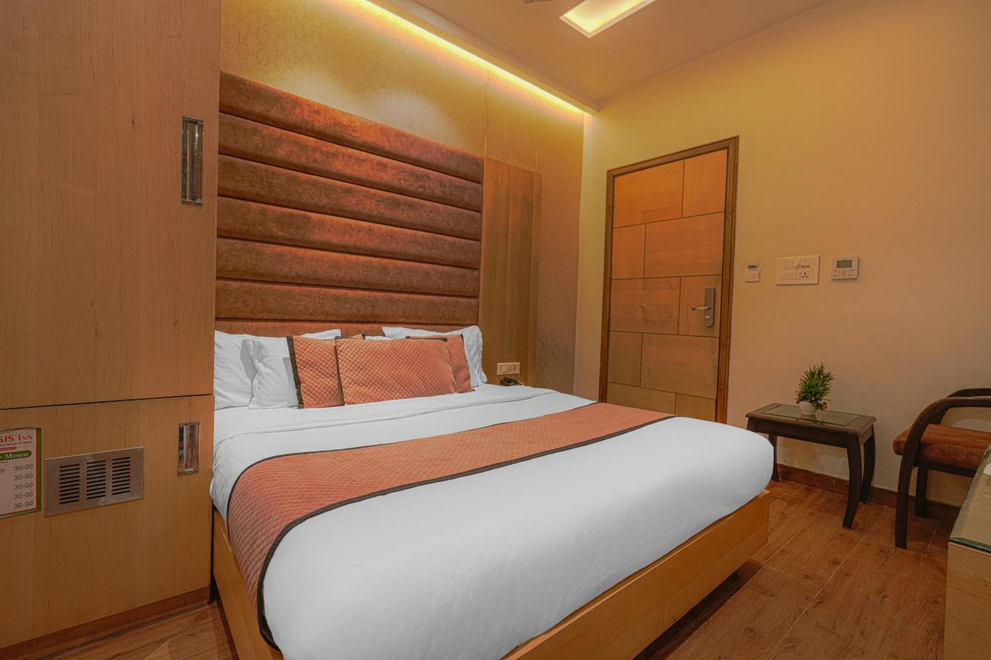 Csjs Inn Hotel Amritsar Bagian luar foto