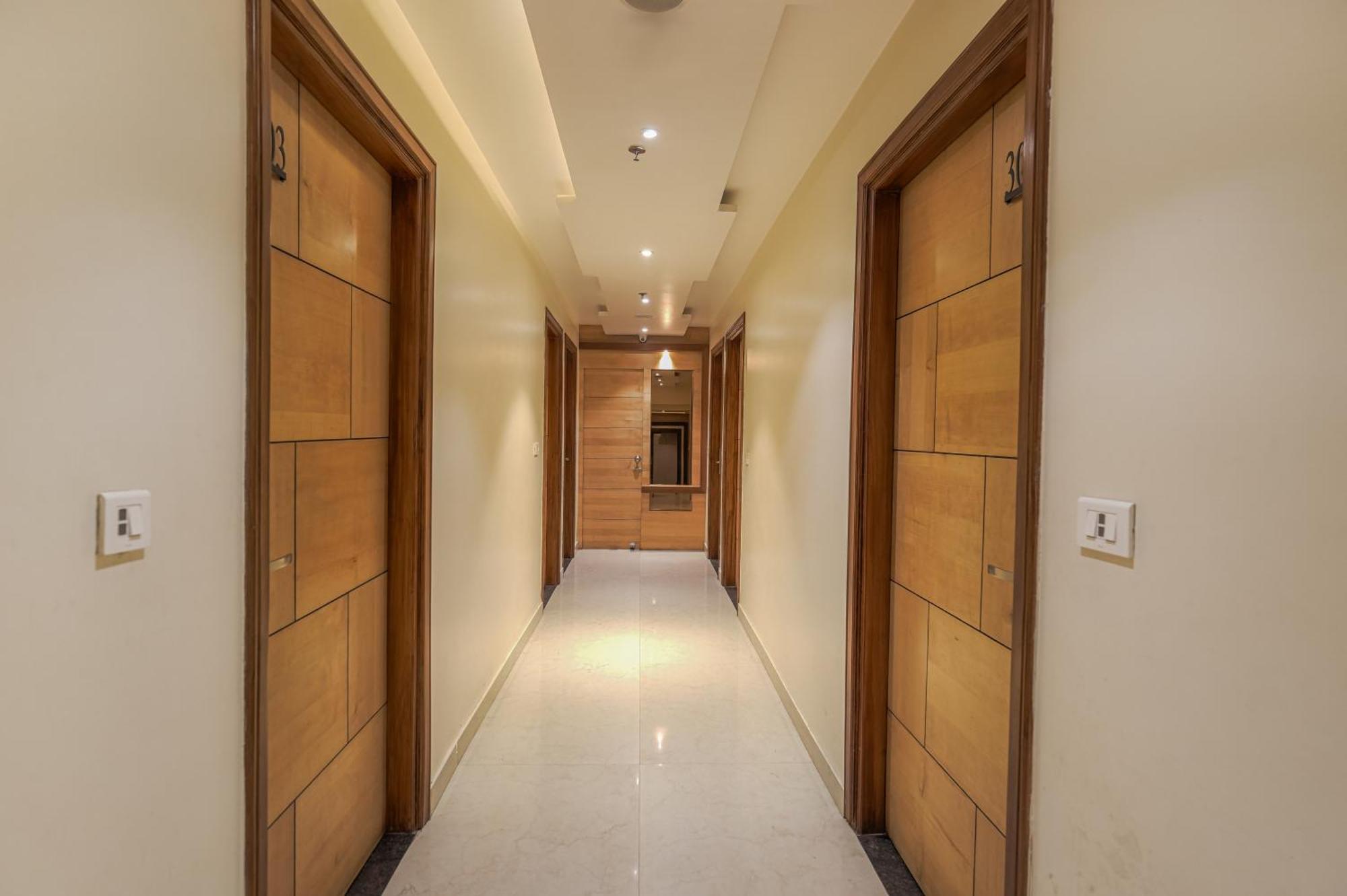 Csjs Inn Hotel Amritsar Bagian luar foto